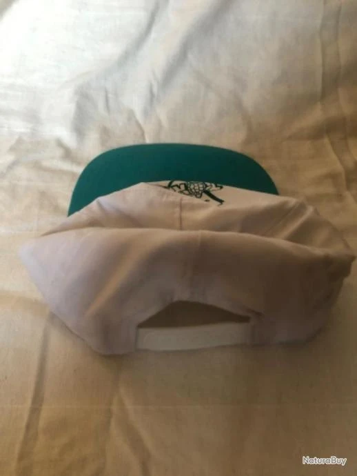 1 Casquette Tortue Blanche Pêche Occasion Collection 2 1 Casquette Tortue Blanche Pêche Occasion Collection – Image 2