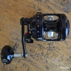 Alutecnos Gorilla 8V Noir Main Gauche (LF)