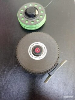 MOULINET MOUCHE AUTOMATIC MITCHELL 710 AVEC SES DEUX BOBINES . PARFAIT ETAT . PETIT PRIX . -Pêcheur Malin Promos Boutique 00003 MOULINET MOUCHE AUTOMATIC MITCHELL 710 AVEC SES DEUX BOBINES . PARFAIT ETAT . PETIT PRIX