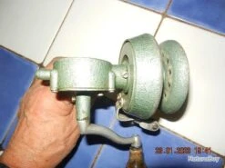 Ancien Moulinet Pêche Du Saumon -Pêcheur Malin Promos Boutique 00004 Ancien moulinet