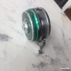 Moulinet Mouche ABEILLE LA SOIE PARIS.(baisse De Prix). 7 Moulinet Mouche ABEILLE LA SOIE PARIS.(baisse De Prix). -Pêcheur Malin Promos Boutique 00004 Moulinet mouche ABEILLE LA SOIE PARIS