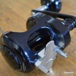 Alutecnos Gorilla 8V Noir Main Gauche (LF) -Pêcheur Malin Promos Boutique 00006 Alutecnos Gorilla 8V Noir Main Gauche LF