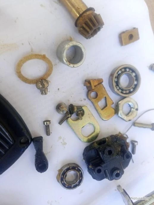 LOT IMPORTANT DE PIECES POUR MOULINET BAM 620 . ( PIECES NEUVES ) 6 LOT IMPORTANT DE PIECES POUR MOULINET BAM 620 . ( PIECES NEUVES ) – Image 6