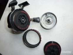 Moulinet Contact 400 Noir Très Bon état Avec Deuxième Bobine Neuve 11 Moulinet Contact 400 Noir Très Bon état Avec Deuxième Bobine Neuve -Pêcheur Malin Promos Boutique 00006 Moulinet Contact 400 noir tres bon etat avec deuxieme bobine neuve