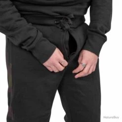 Avid Carp Distortion Onesie L -Pêcheur Malin Promos Boutique 00010 Distortion Onesie L